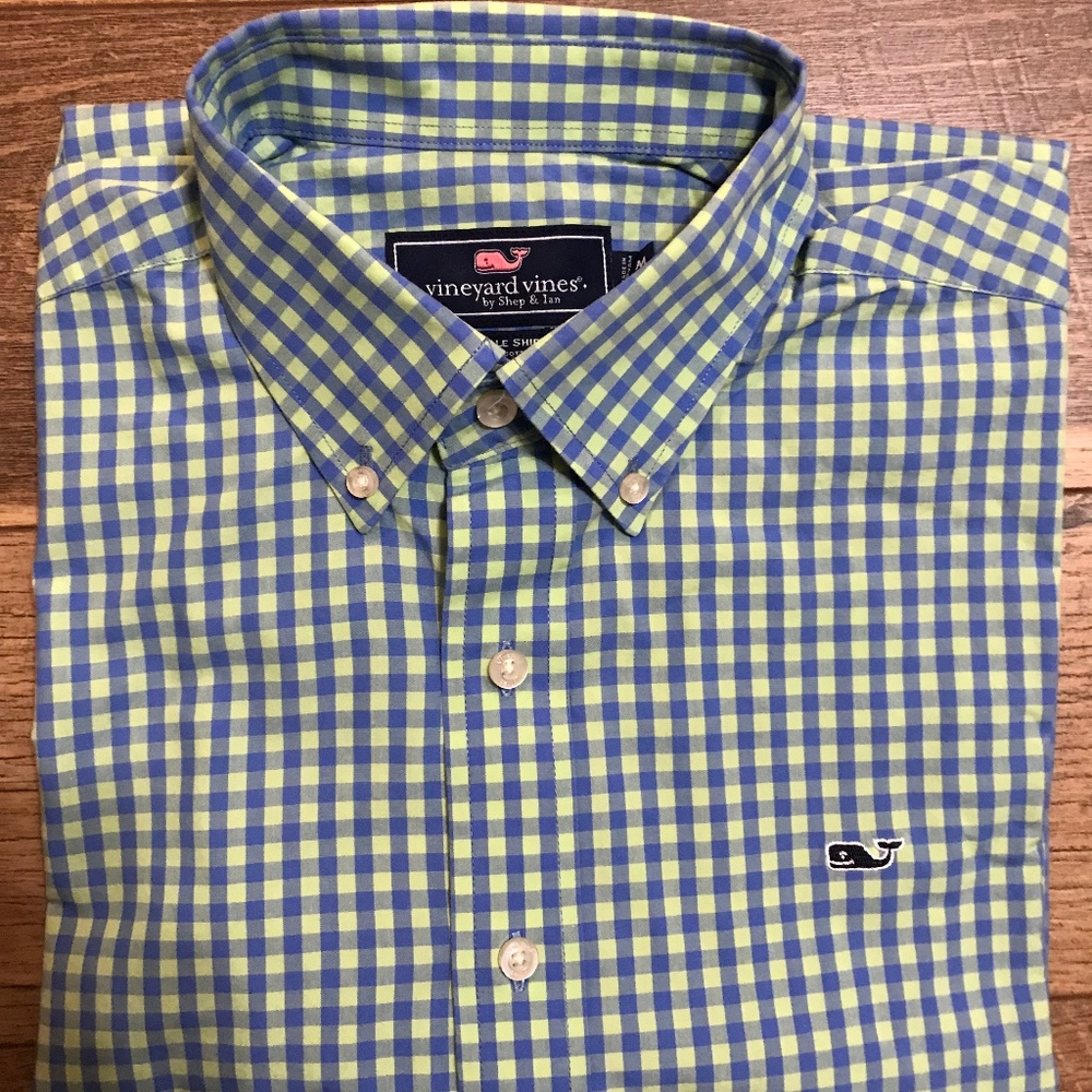 Vineyard Vines Classic Fit Button Down Shirt